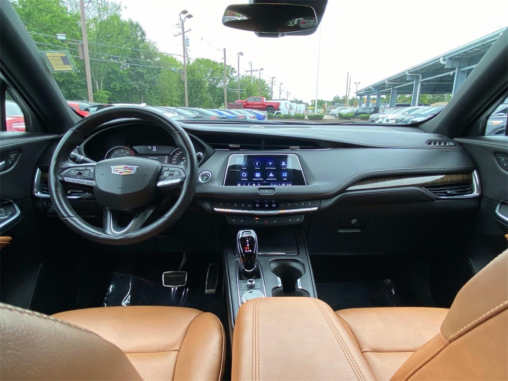 2023 Cadillac XT4 Sport photo 16