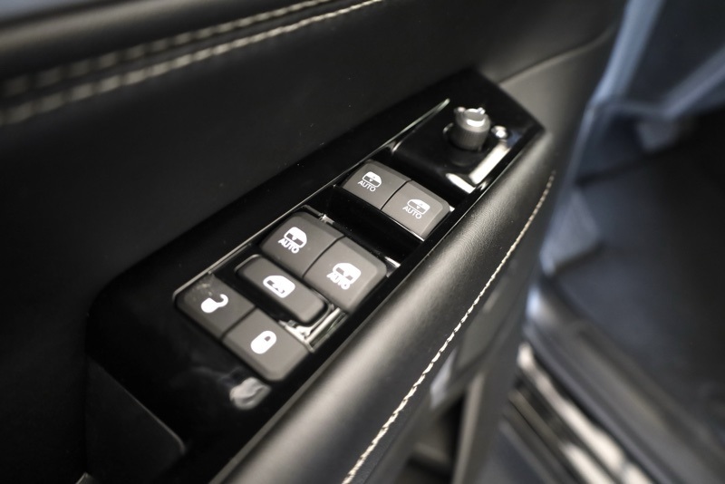 2025 Jeep Wagoneer Series II photo 9