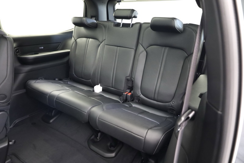 2025 Jeep Wagoneer Series II photo 39