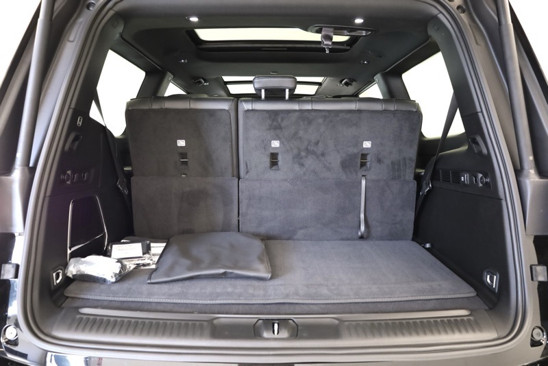 2025 Jeep Wagoneer Series II photo 40