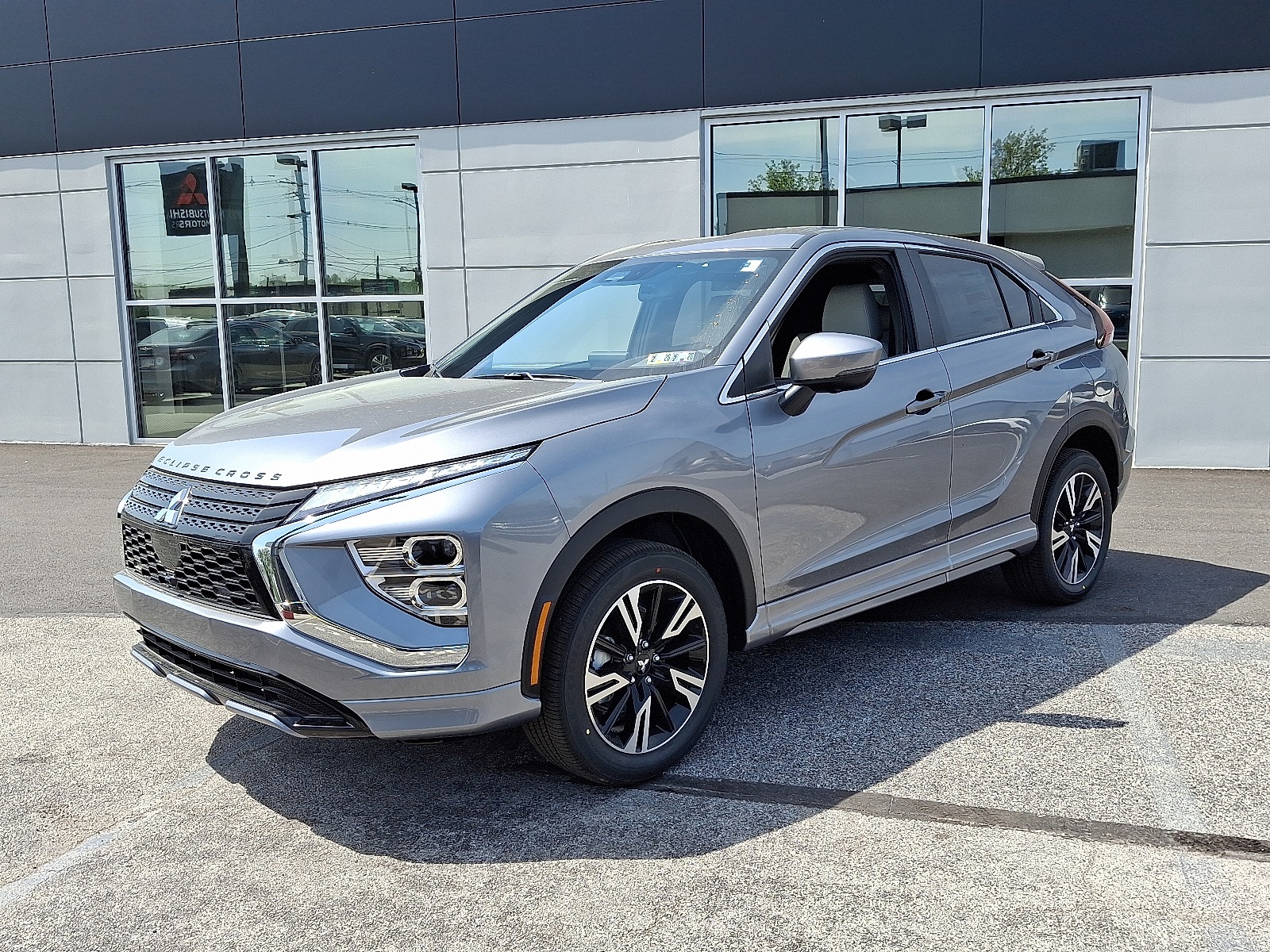 2025 Mitsubishi Eclipse Cross SEL photo 3