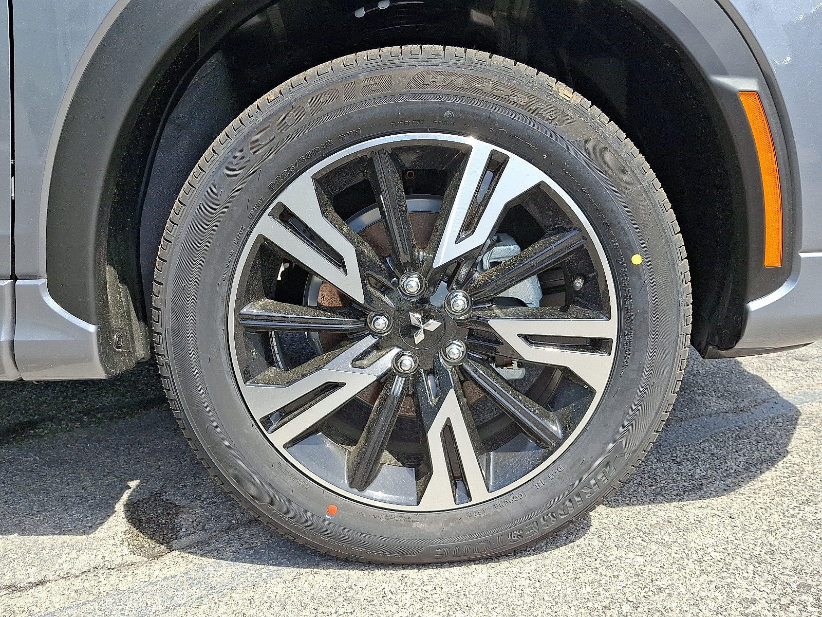 2025 Mitsubishi Eclipse Cross SEL photo 8