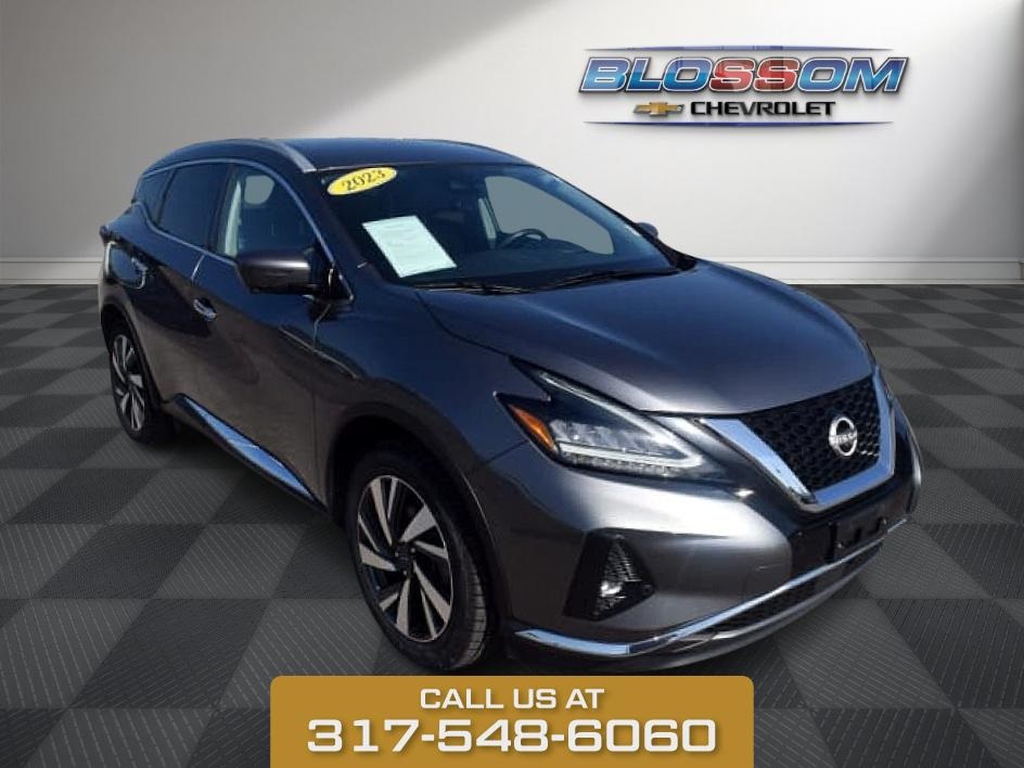 2023 Gun Metallic Nissan Murano SL SUV