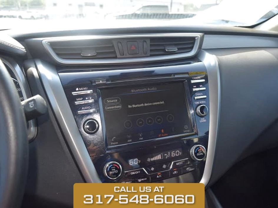 2023 Gun Metallic Nissan Murano SL FWD SUV