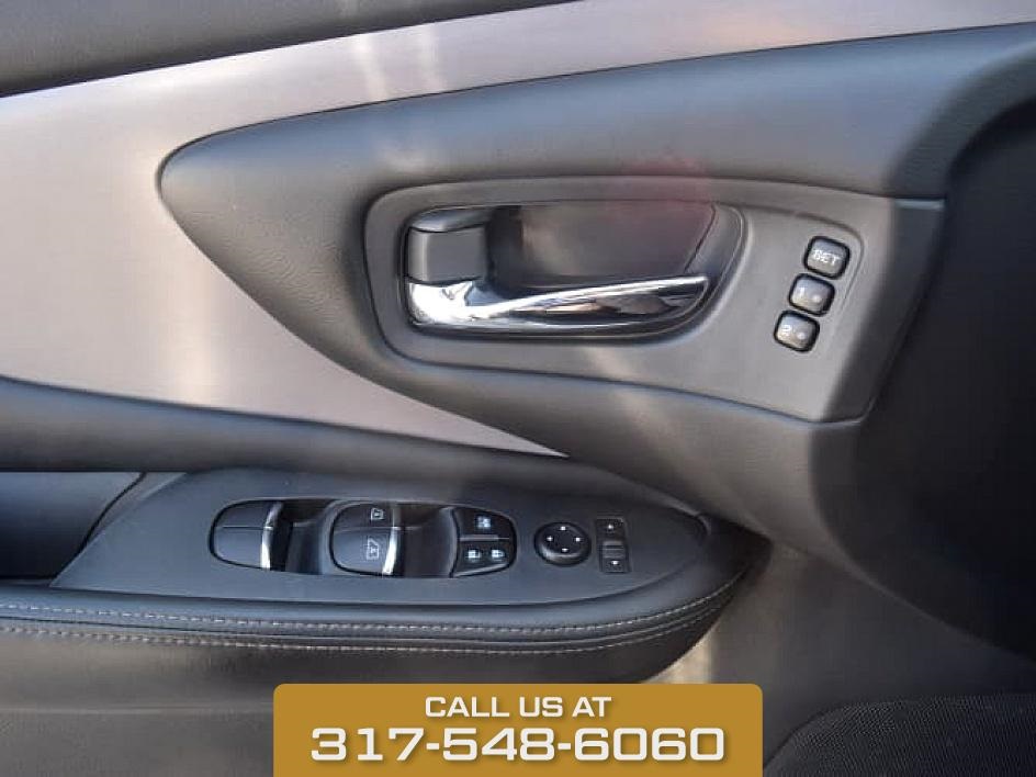 2023 Gun Metallic Nissan Murano SL FWD SUV