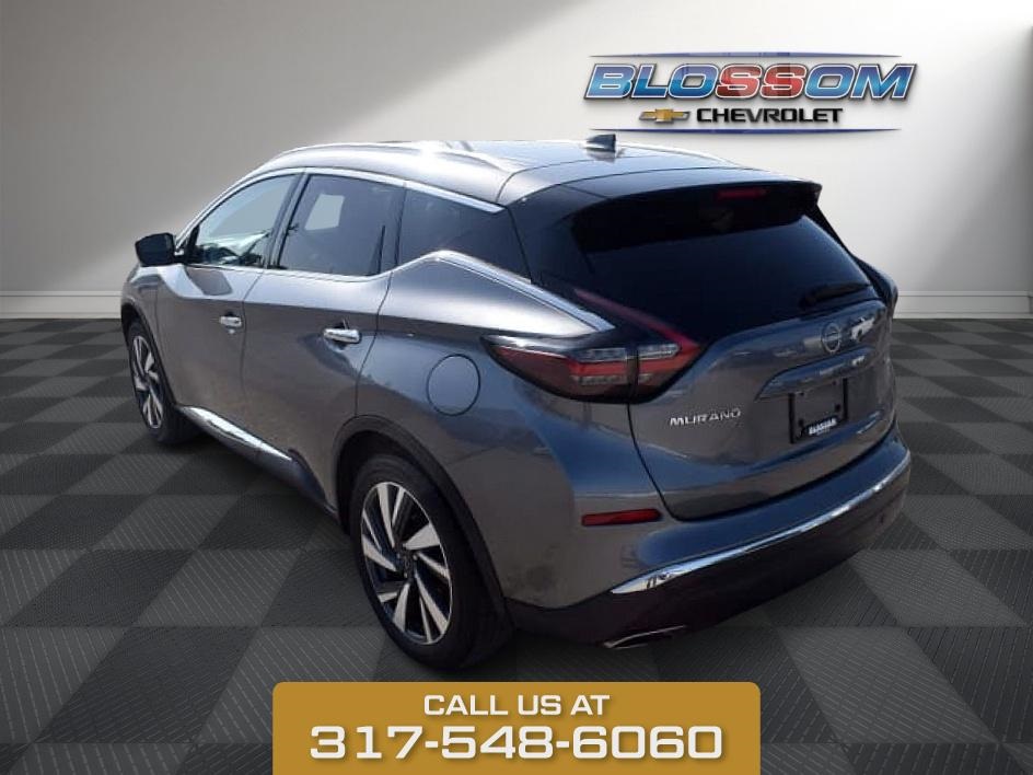 2023 Gun Metallic Nissan Murano SL FWD SUV