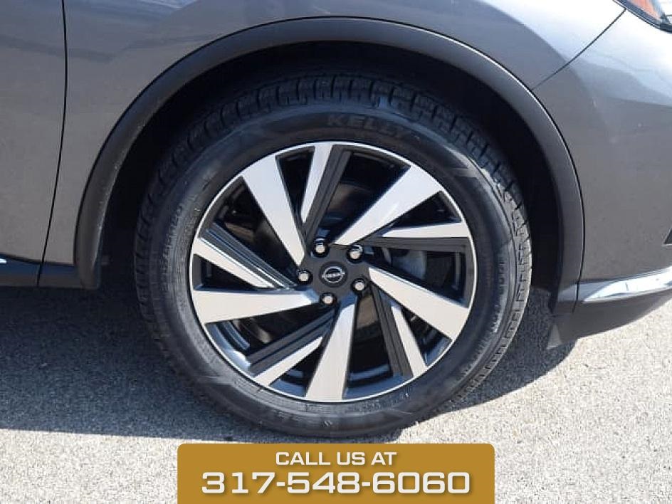 2023 Gun Metallic Nissan Murano SL FWD SUV