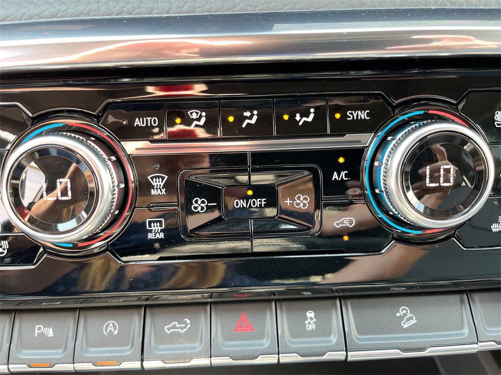 2025 Gmc Sierra 1500 Denali photo 13