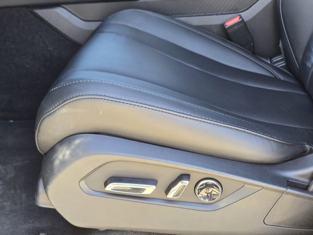 used 2023 Acura MDX car, priced at $34,900