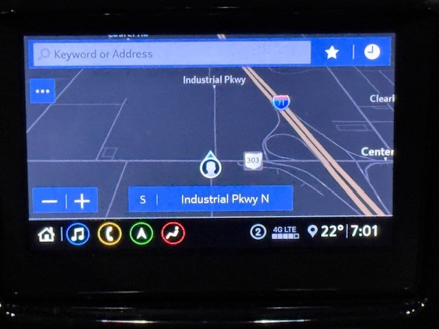 used 2021 Chevrolet Traverse car, priced at $29,417