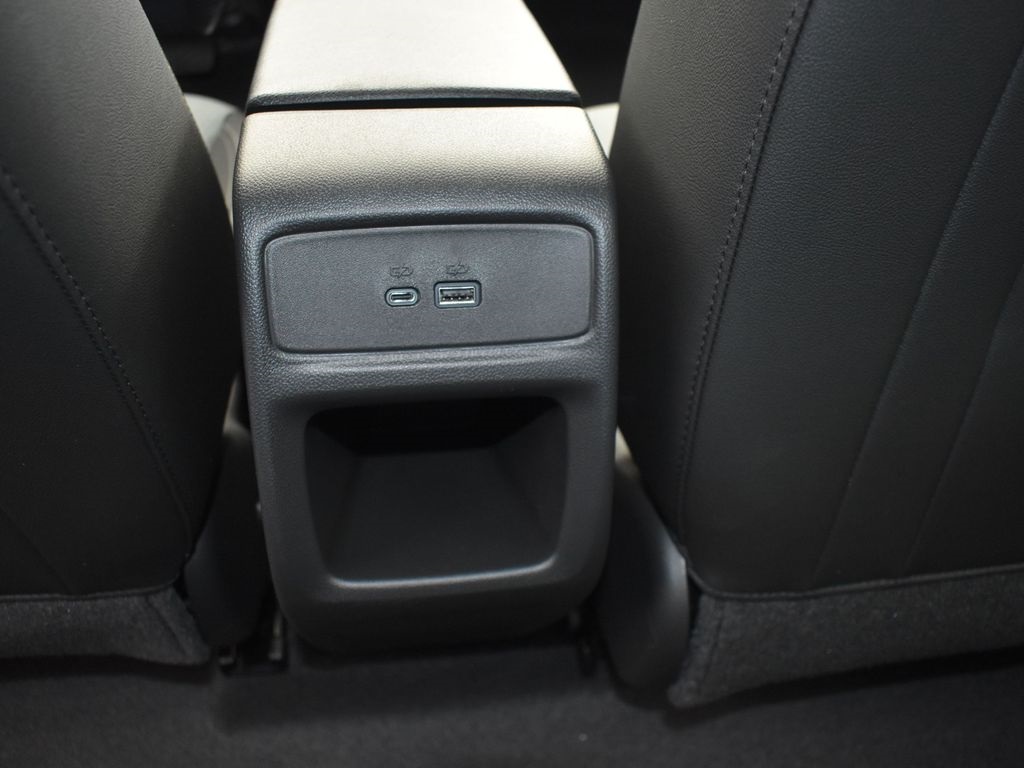 2025 Sterling Chevrolet Trax LT FWD SUV