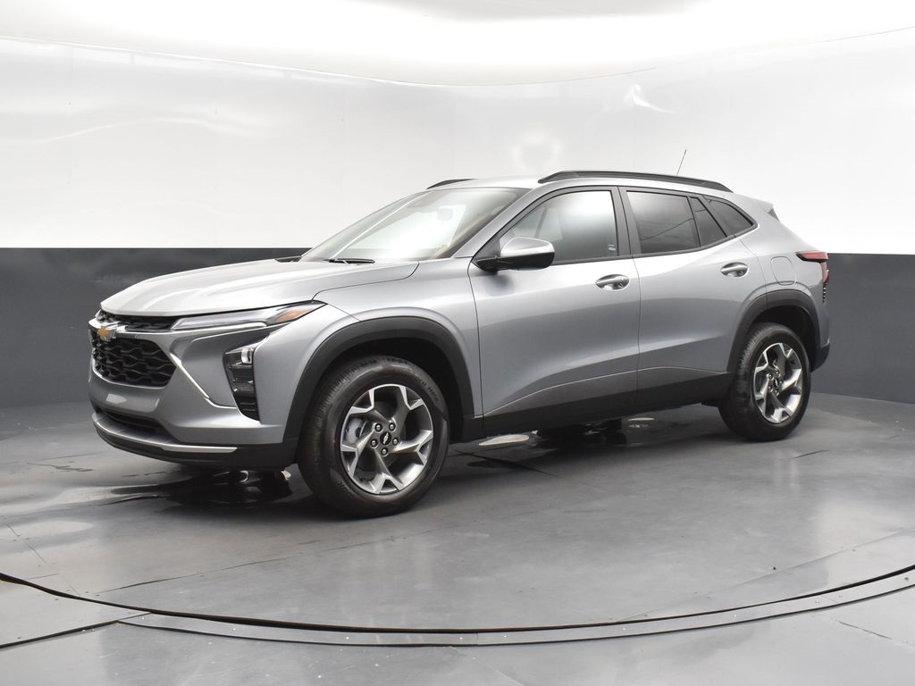 2025 Sterling Chevrolet Trax LT FWD SUV