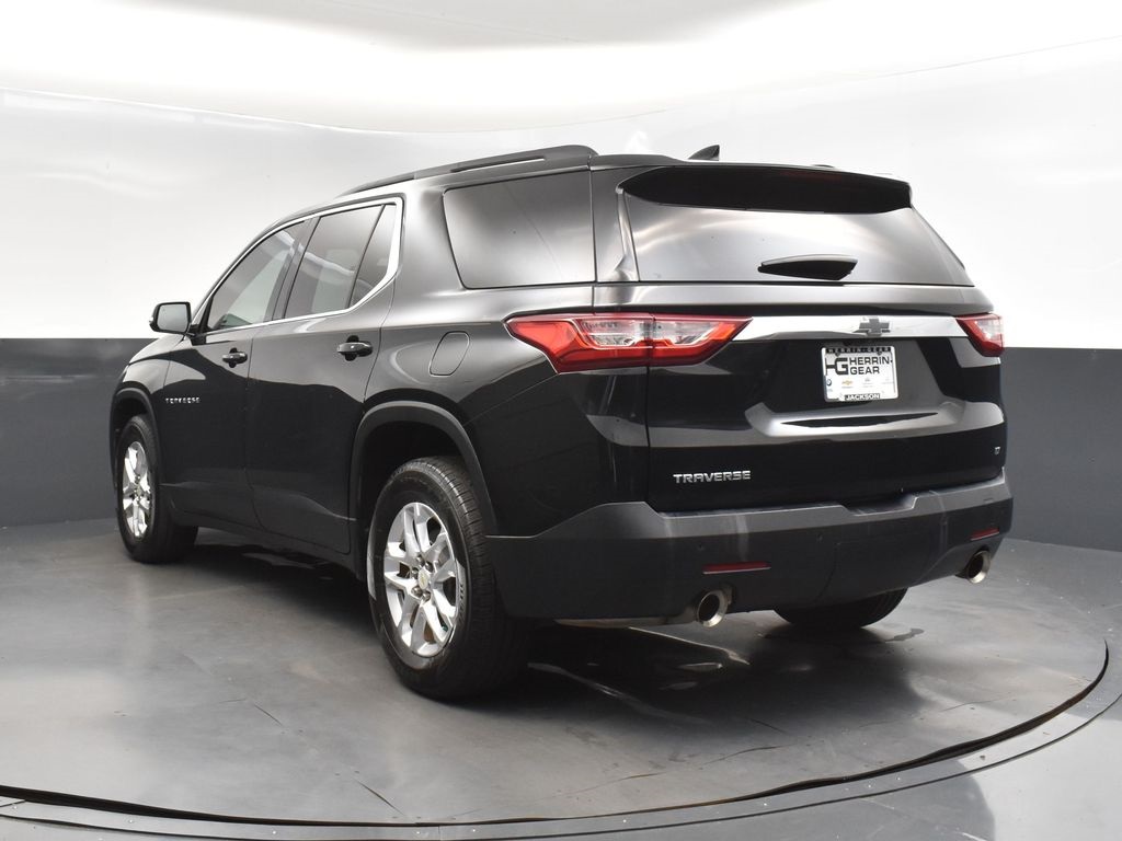 2019 Mosaic Black Metallic Chevrolet Traverse 3LT FWD SUV