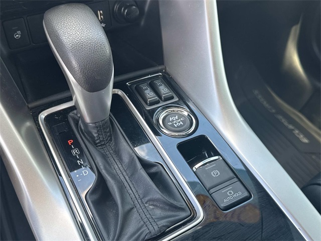 2024 Mitsubishi Eclipse Cross SEL photo 21