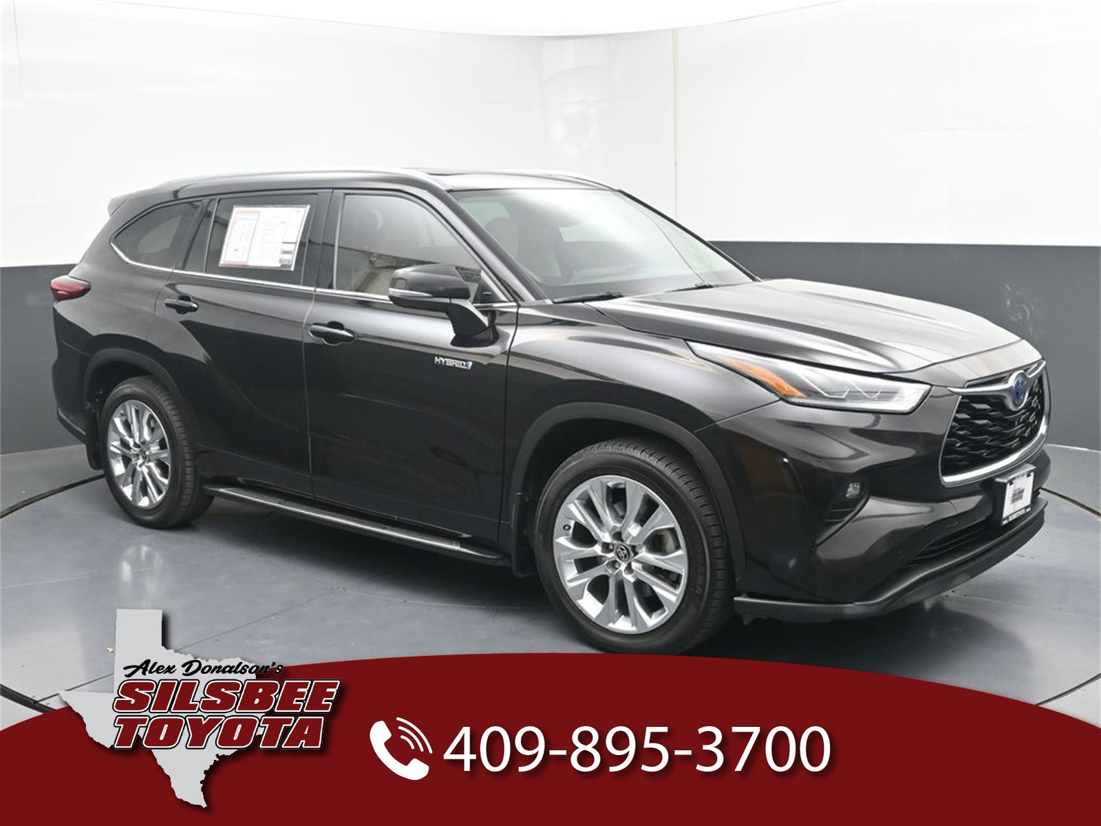 2021 Toyota Highlander Limited's photo