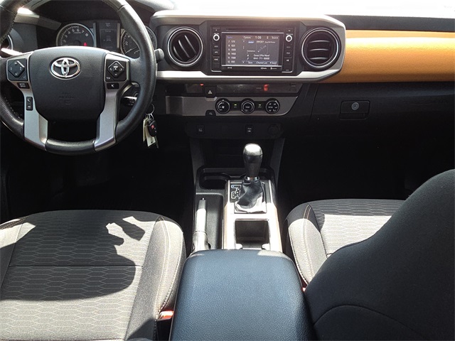 2016 Toyota Tacoma SR5 Double Cab photo 7