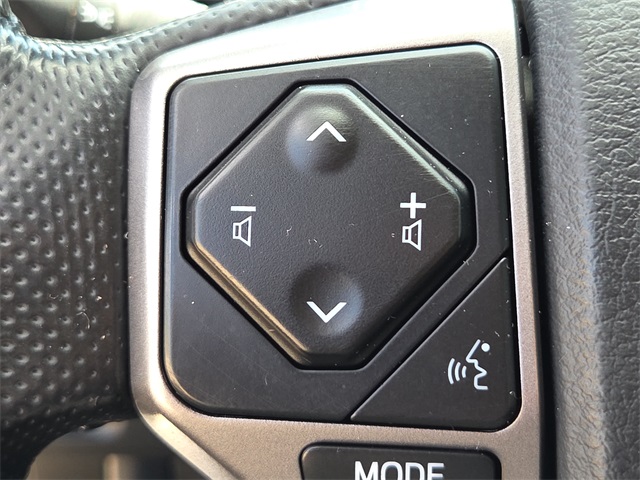 2016 Toyota Tacoma SR5 Double Cab photo 19