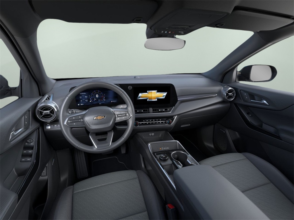 2026 Chevrolet Equinox LT photo 2