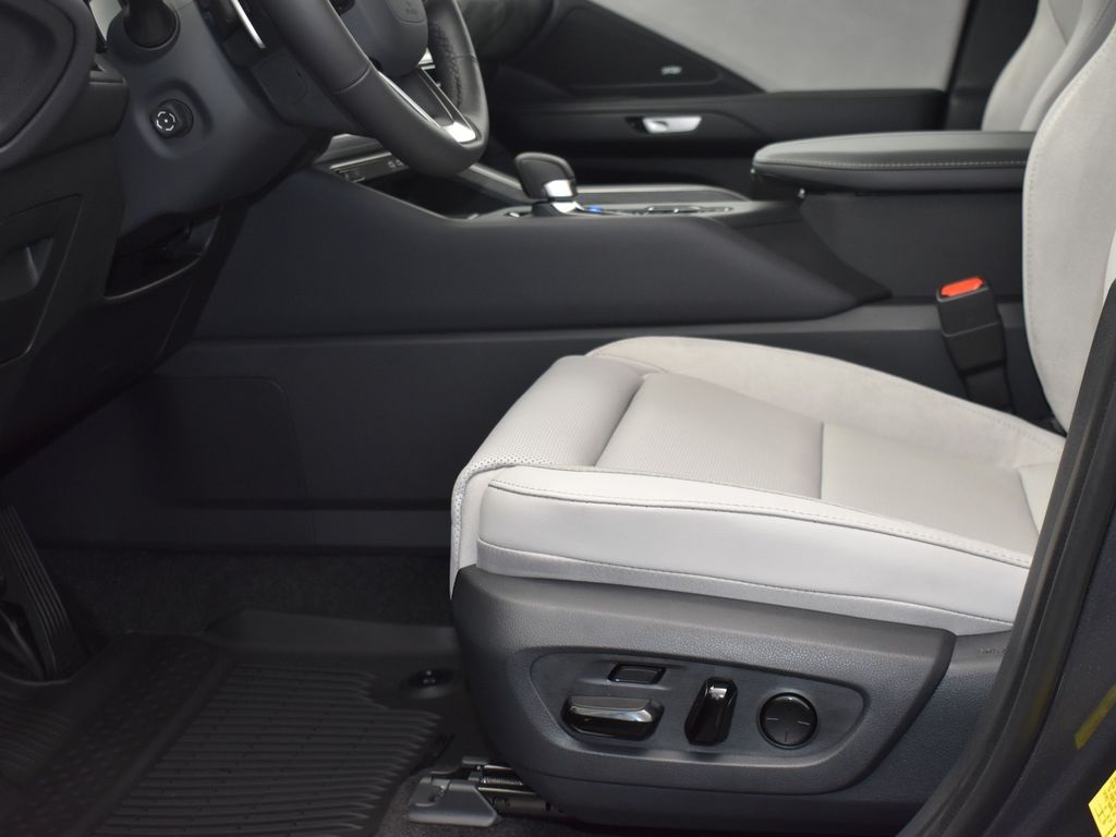 2025 Lexus TX 350 Luxury photo 10