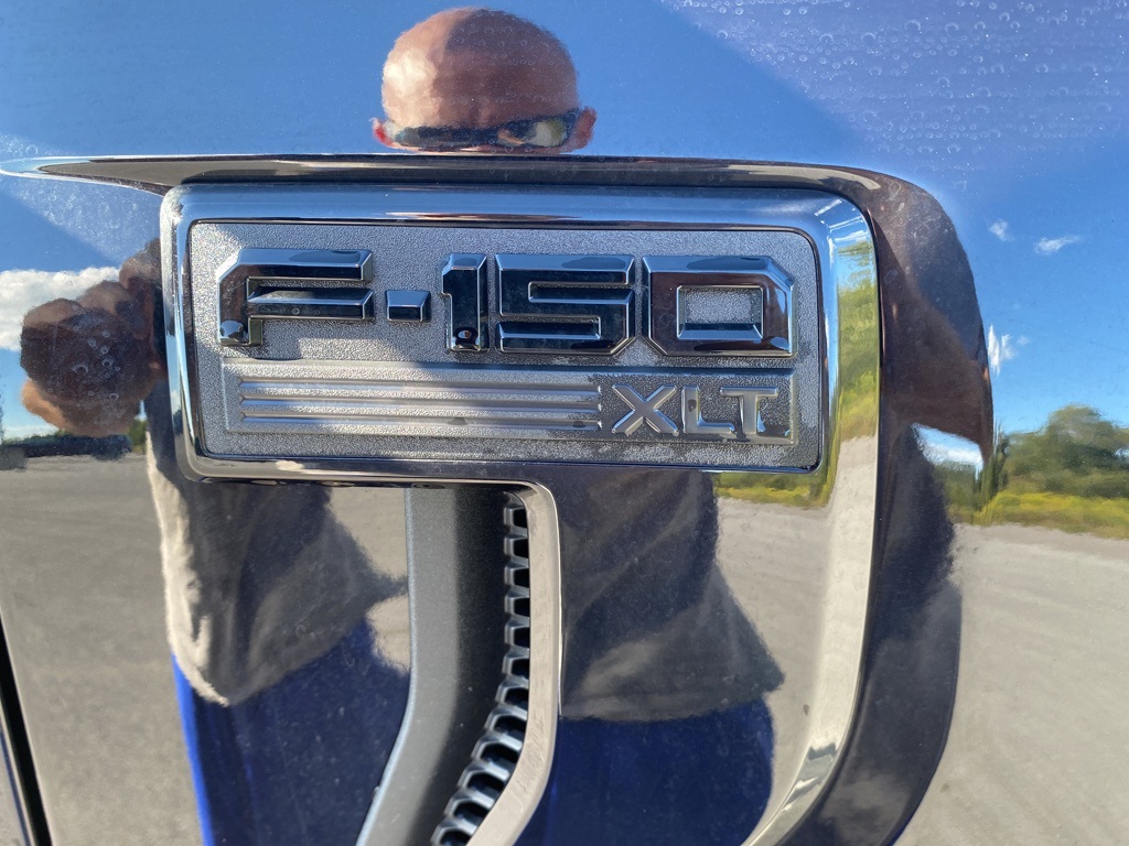 2025 Ford F-150 XLT photo 13