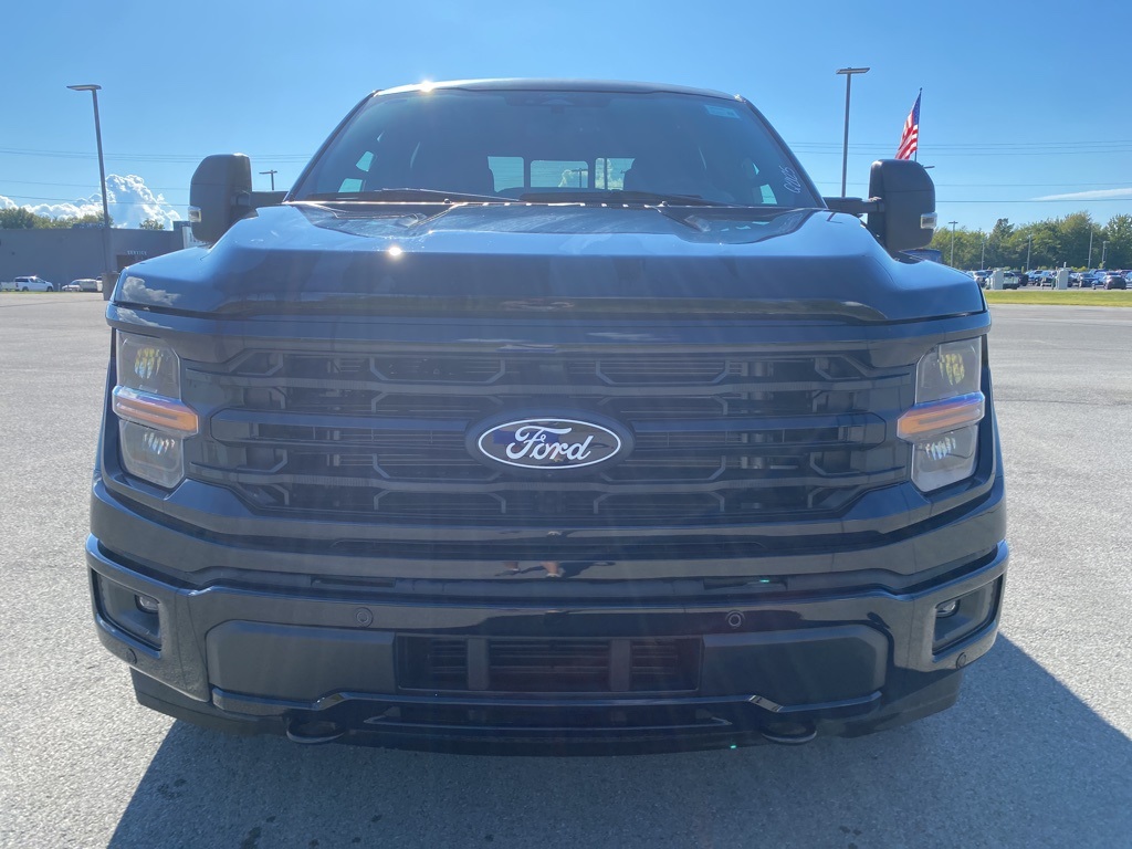2025 Ford F-150 XLT photo 5