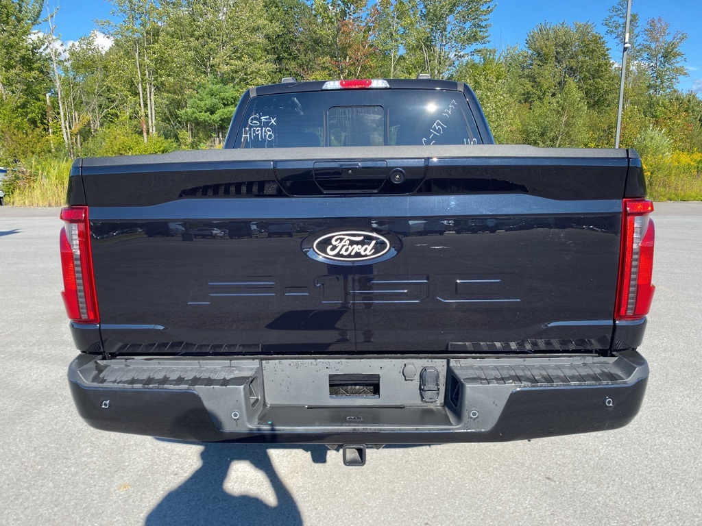 2025 Ford F-150 XLT photo 9