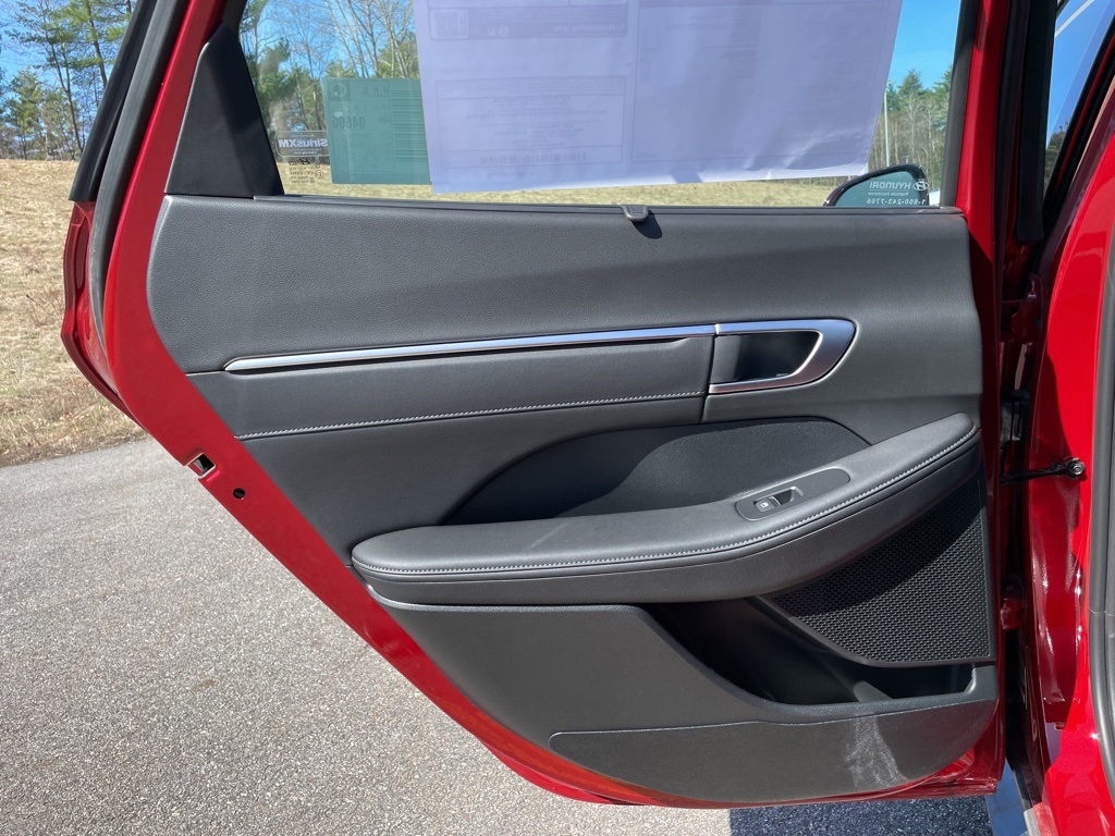 2025 Hyundai Sonata Hybrid Limited photo 33