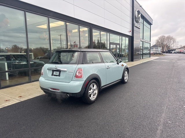 2013 Mini Cooper Base photo 2