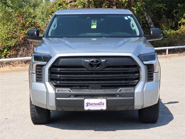 2022 Toyota Tundra SR5 photo 2