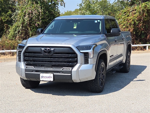 2022 Toyota Tundra SR5 photo 3