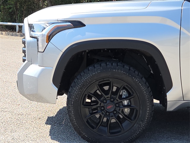 2022 Toyota Tundra SR5 photo 5