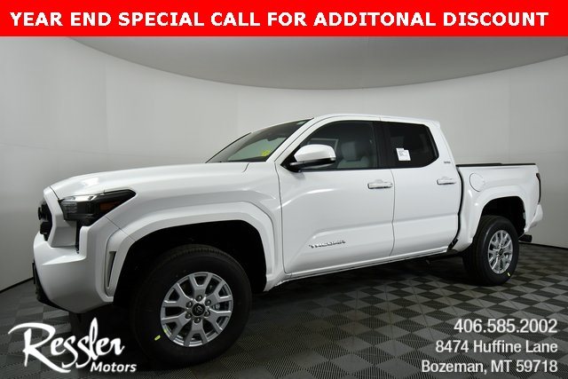 2025 Toyota Tacoma SR5's photo