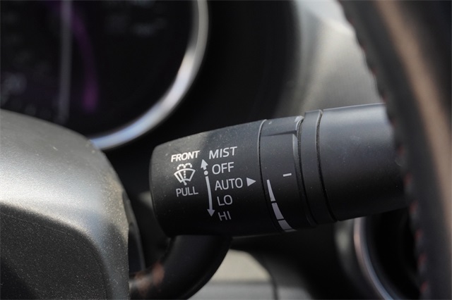2017 Mazda MX-5 Miata Miata Grand Touring photo 23