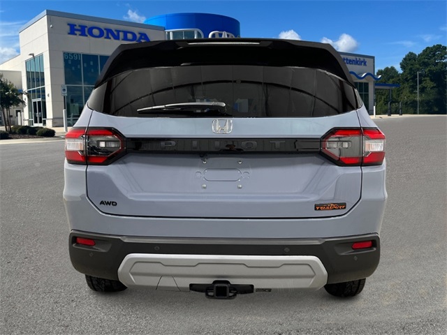 2025 Honda Pilot TrailSport photo 4