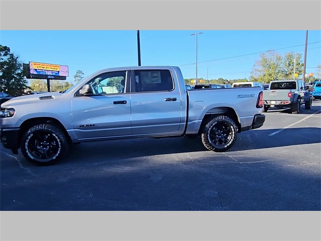 2026 Ram 1500 Warlock Crew Cab 4x4 5'7" Box