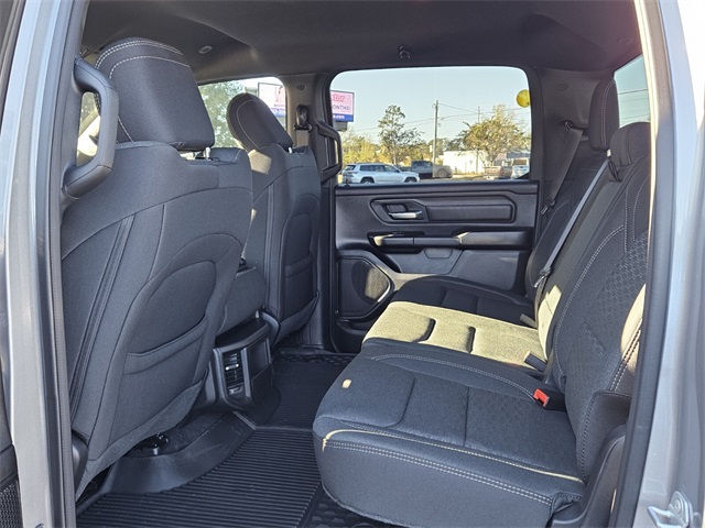 2026 Ram 1500 Warlock Crew Cab 4x4 5'7" Box