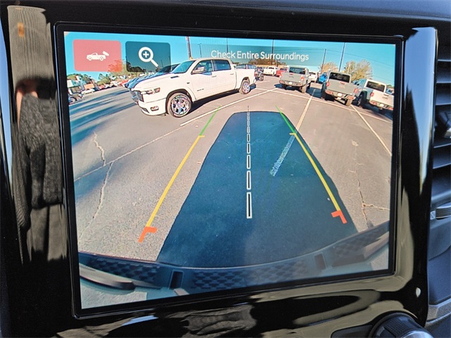 2026 Ram 1500 Warlock Crew Cab 4x4 5'7" Box