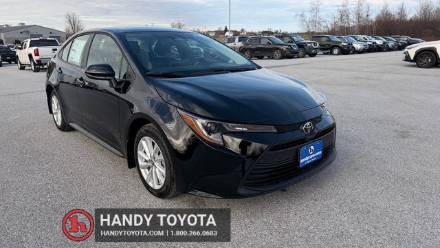 2026 Toyota Corolla LE's photo