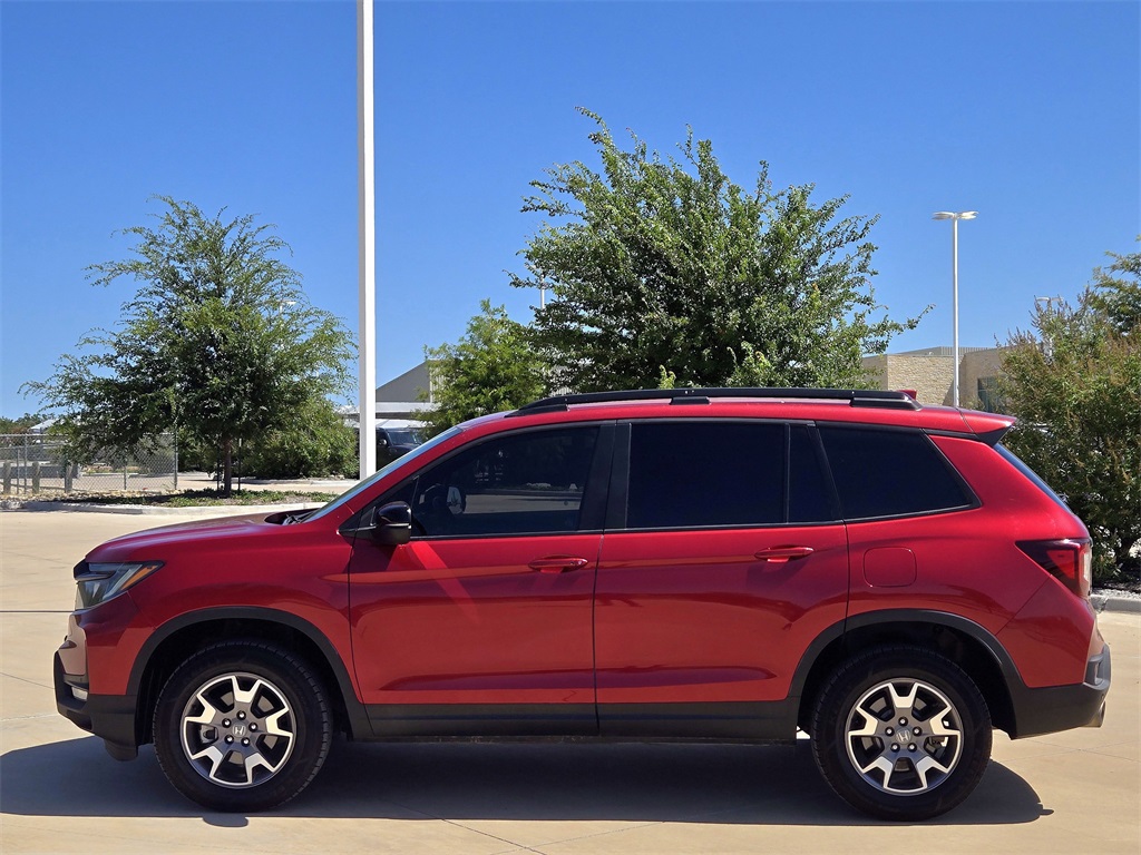 2022 Honda Passport TrailSport photo 4