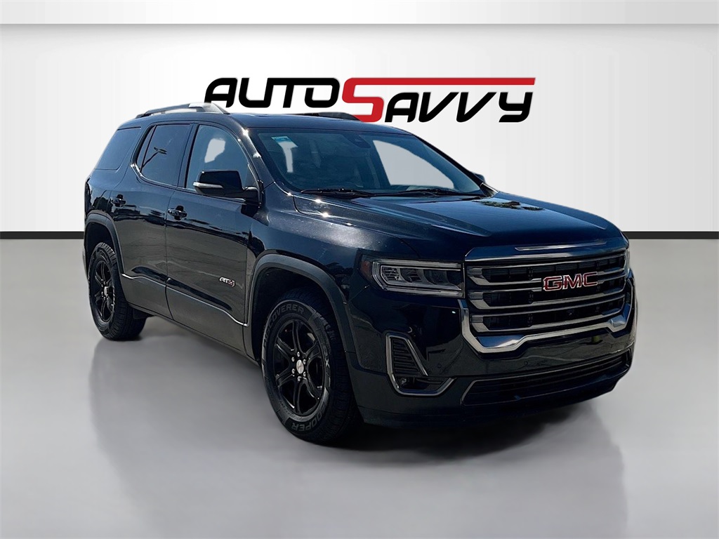 2022 GMC Acadia AT4's photo