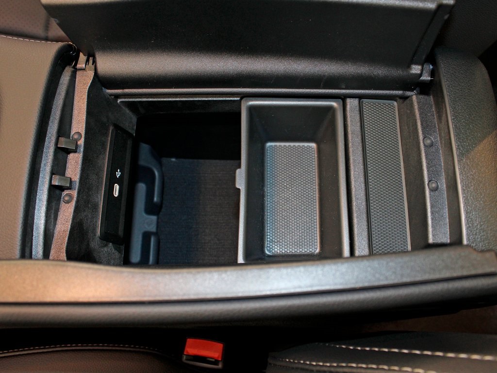 new 2026 Mercedes-Benz GLE car, priced at $79,100