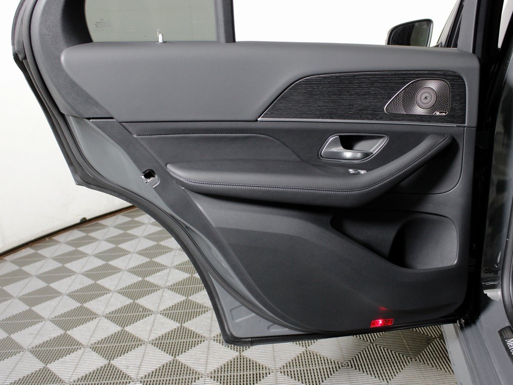 new 2026 Mercedes-Benz GLE car, priced at $79,100