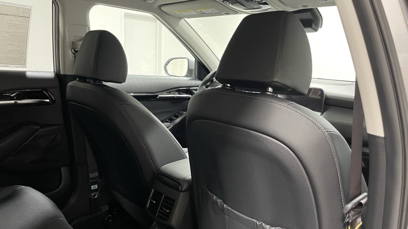 2026 Kia Seltos EX photo 9