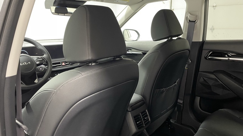2026 Kia Seltos EX photo 14
