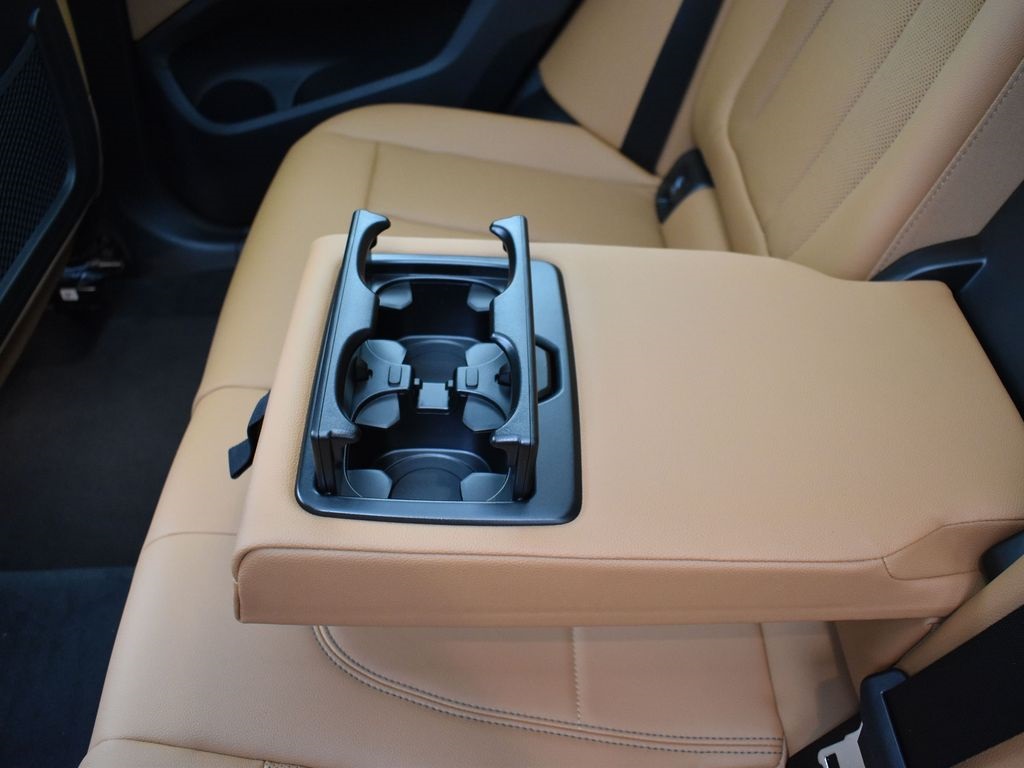 2024 Mineral White Metallic BMW X3 xDrive30i AWD SUV