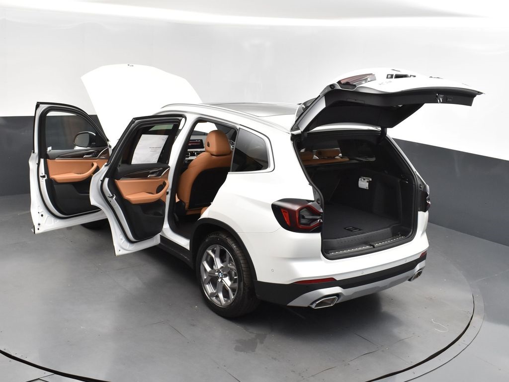 2024 Mineral White Metallic BMW X3 xDrive30i AWD SUV