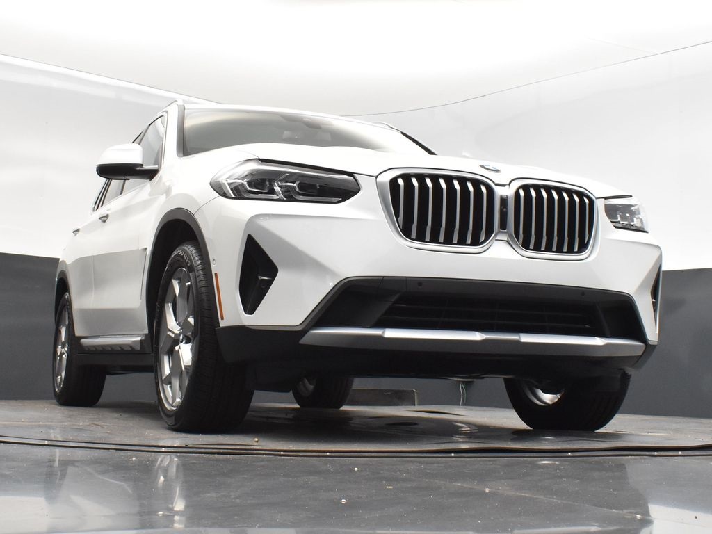 2024 Mineral White Metallic BMW X3 xDrive30i AWD SUV