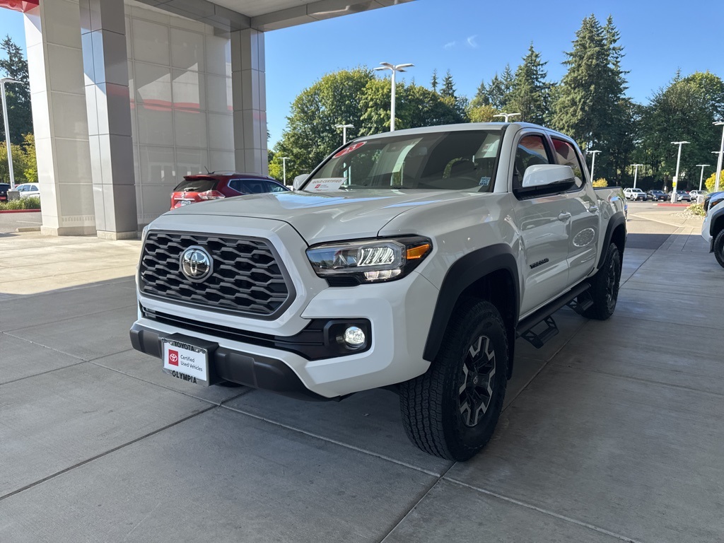 2023 Toyota Tacoma TRD photo 8