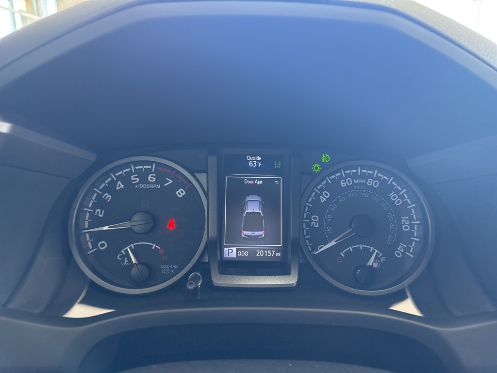 2023 Toyota Tacoma TRD photo 12