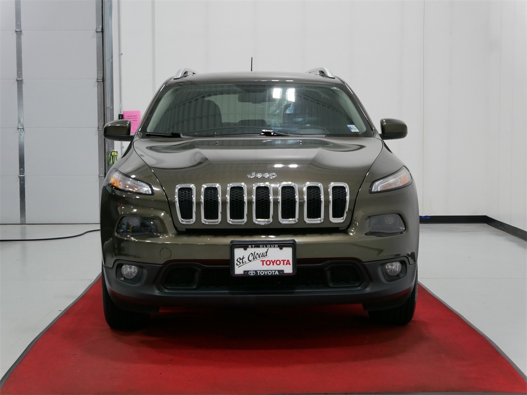 Used 2015 Jeep Cherokee Latitude with VIN 1C4PJMCS9FW552053 for sale in Waite Park, Minnesota